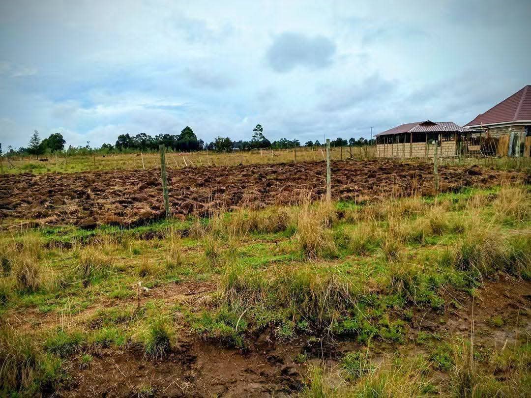 Plots for sale in Marura,2 plots remaining  ~50 by 100 plots for sale along Marura - Koshyn Eldoret tarmac. ~Touches the tarmac, a plot here goes for 1.3m negotiable ~mortgage/cash accepted. ~Has ready titles. Call us at 0743509093/0721895736 